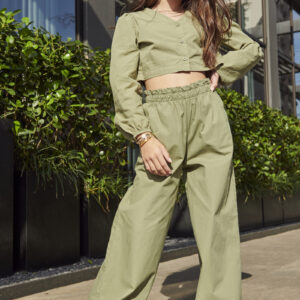 Conjnto Blusa Cropped e Calça